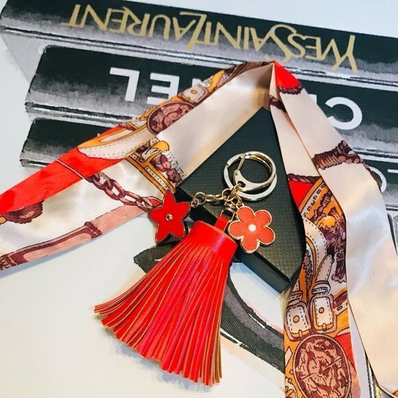 Tassel Charm  Vibrant RED - Picture 2 of 3